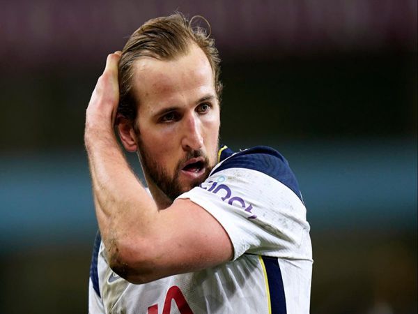 Tin bóng đá tối 4/11: Kane thay đổi ý định với Tottenham