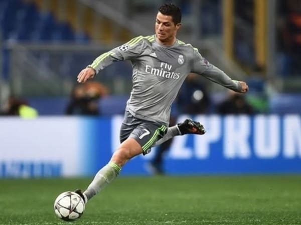 Top 10 kỹ năng của Ronaldo có thể bạn chưa biết