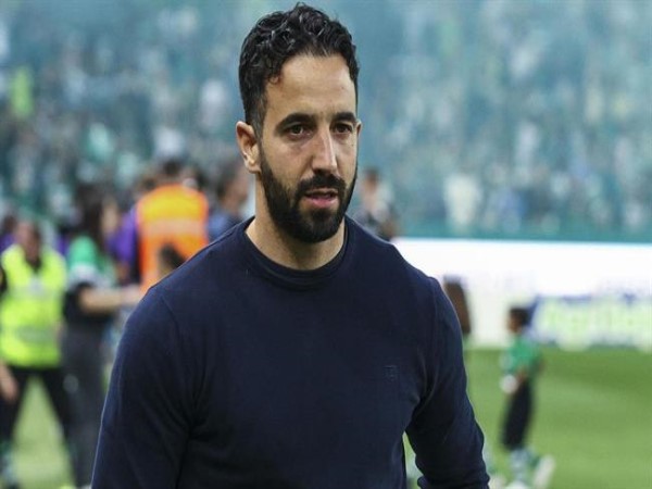 Tin MU: HLV Ruben Amorim của MU và màn đáp trả dí dỏm