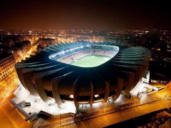 Sân vận động Công viên các Hoàng tử: Trái tim của PSG