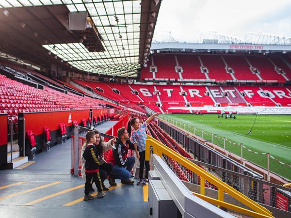 Sân vận động Old Trafford: Nhà hát của những giấc mơ