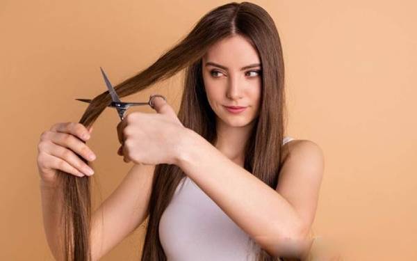 Chiêm bao thấy cắt tóc uốn, tạo kiểu mới