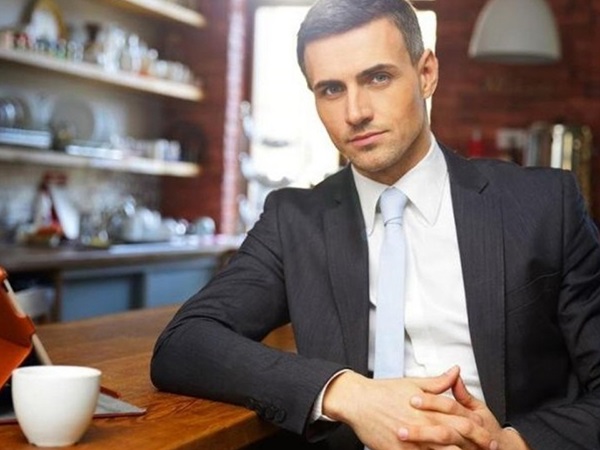 Nằm mơ thấy đàn ông lạ là điềm gì, dự báo gì?